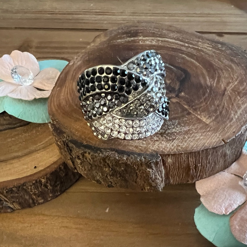 Ring. Lia Sophia
